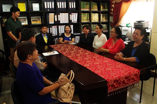 Dr Kim Seong Yong With The TSU Officials 2 